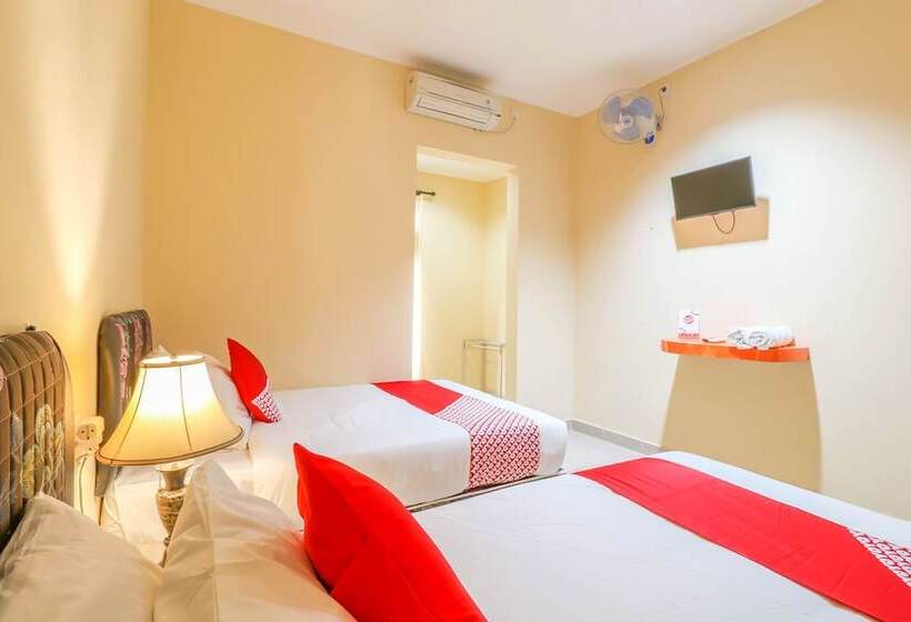 Otel Wisma Guntur Ii By Oyo Rooms