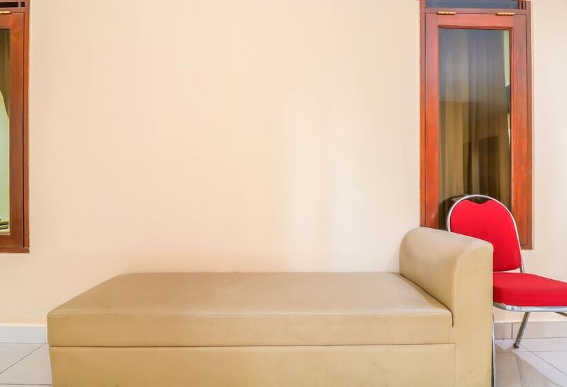 Otel Wisma Guntur Ii By Oyo Rooms