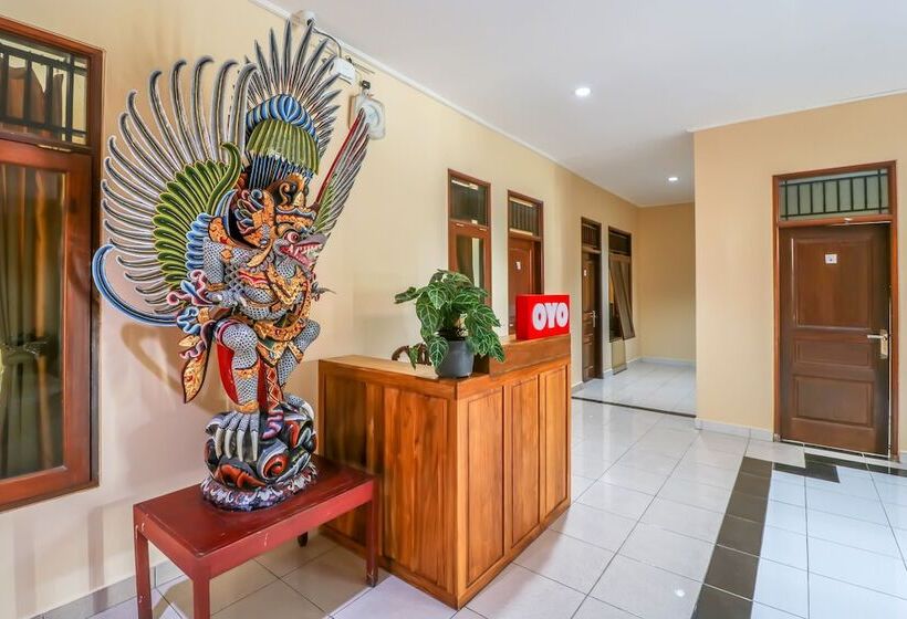 Otel Wisma Guntur Ii By Oyo Rooms