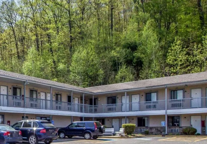酒店 Americas Best Value Inn Torrington Ct