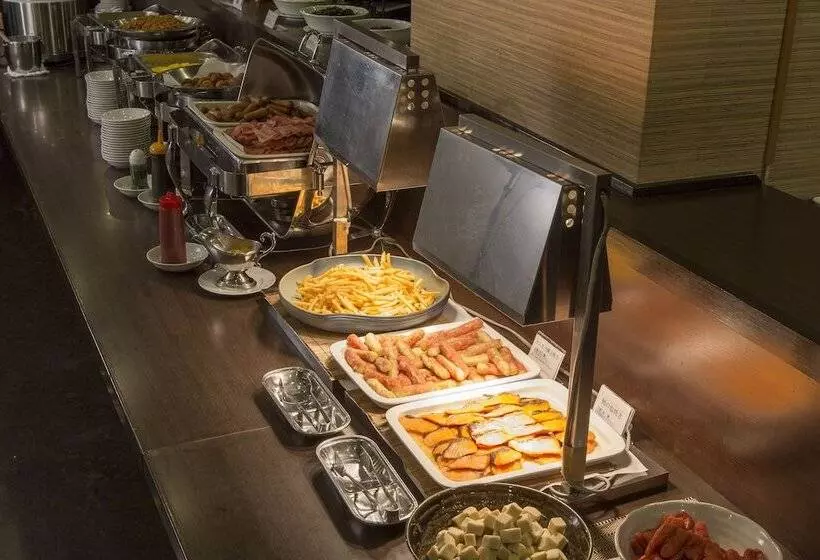 Ark Hotel Osaka Shinsaibashi Route Inn Hotels