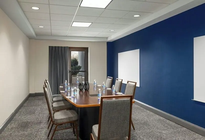 ホテル City Express by Marriott Washington, DC Northeast