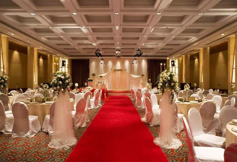 هتل Parkline Century Park Shanghai