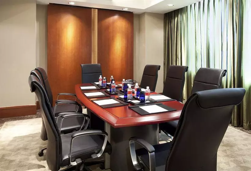 هتل Parkline Century Park Shanghai