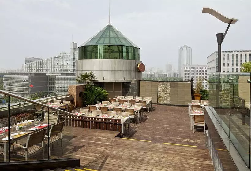 هتل Parkline Century Park Shanghai