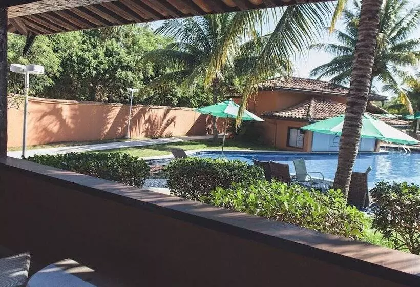 Отель Ferradura Resort