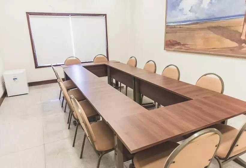 Отель Ferradura Resort