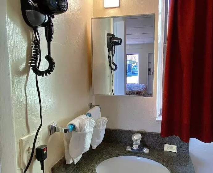 Отель Gulf Way Inn