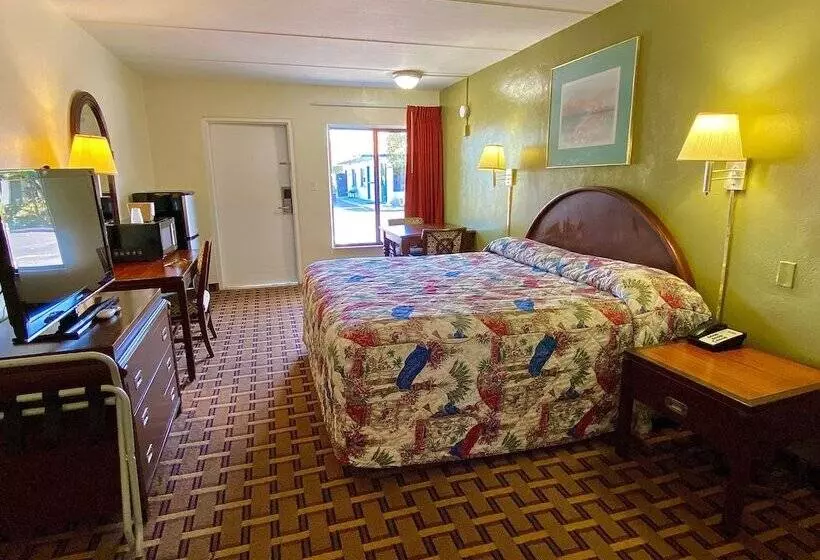 Отель Gulf Way Inn