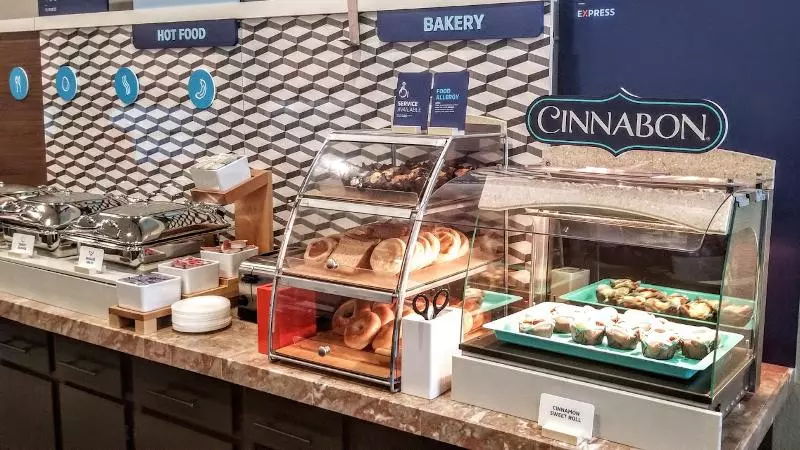 Holiday Inn Express Hotel & Suites Carlsbad Beach, An Ihg