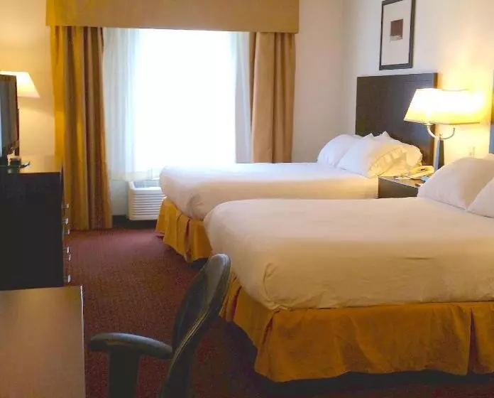 هتل Holiday Inn Express Syracuse Fairgrounds, An Ihg