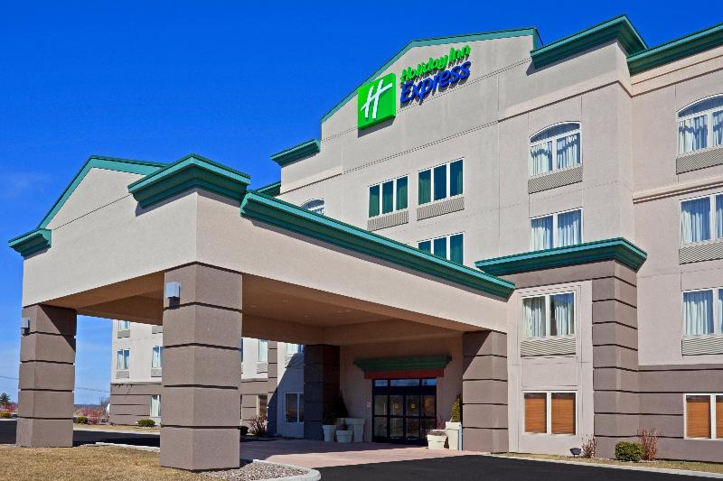 فندق Holiday Inn Express Syracuse Fairgrounds, An Ihg