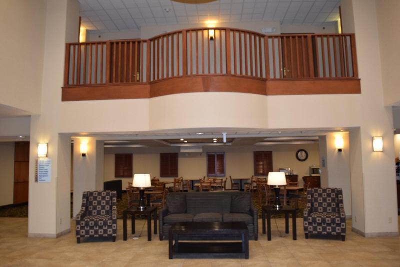 فندق Holiday Inn Express Syracuse Fairgrounds, An Ihg