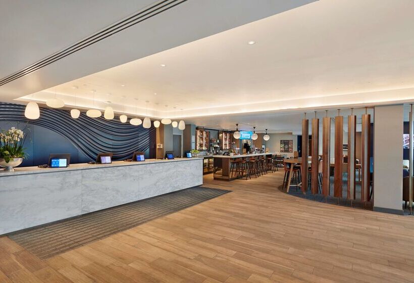 فندق Hyatt Place London Heathrow Airport