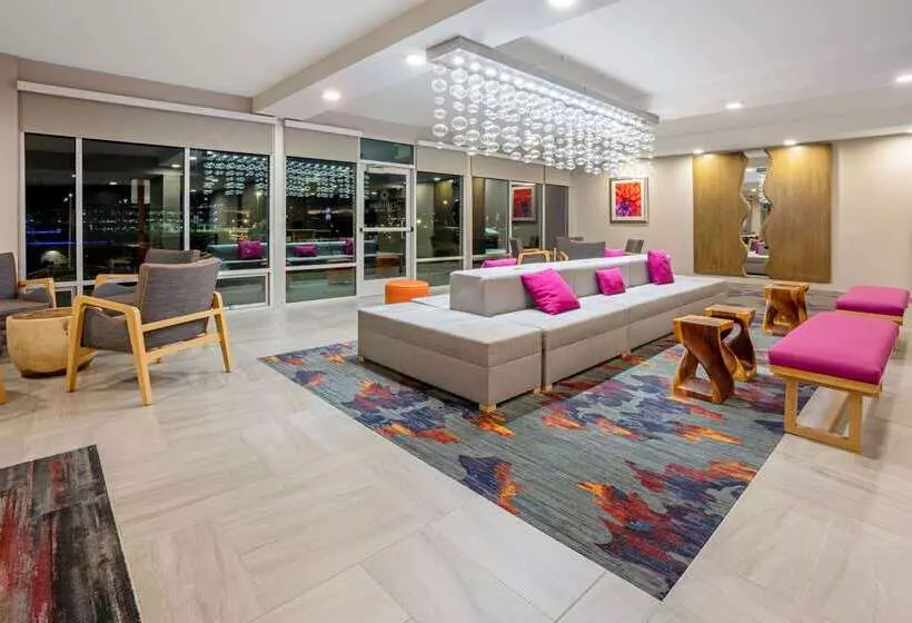 ホテル La Quinta By Wyndham Seattle Federal Way