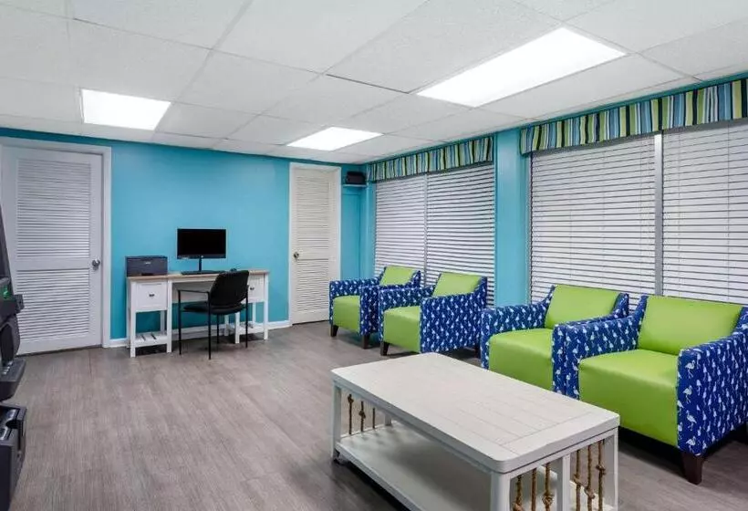 هتل Ocean Club Resort Myrtle Beach A Ramada By Wyndham