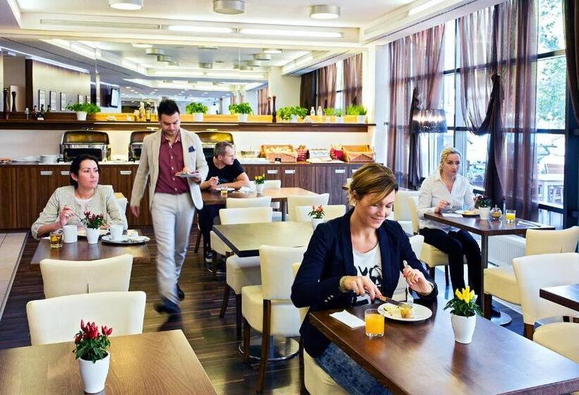 Iris Hotel Eden   Czech Leading Hotels