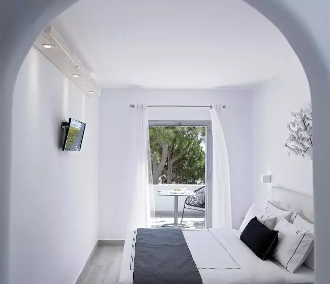 Kalisti Hotel & Suites