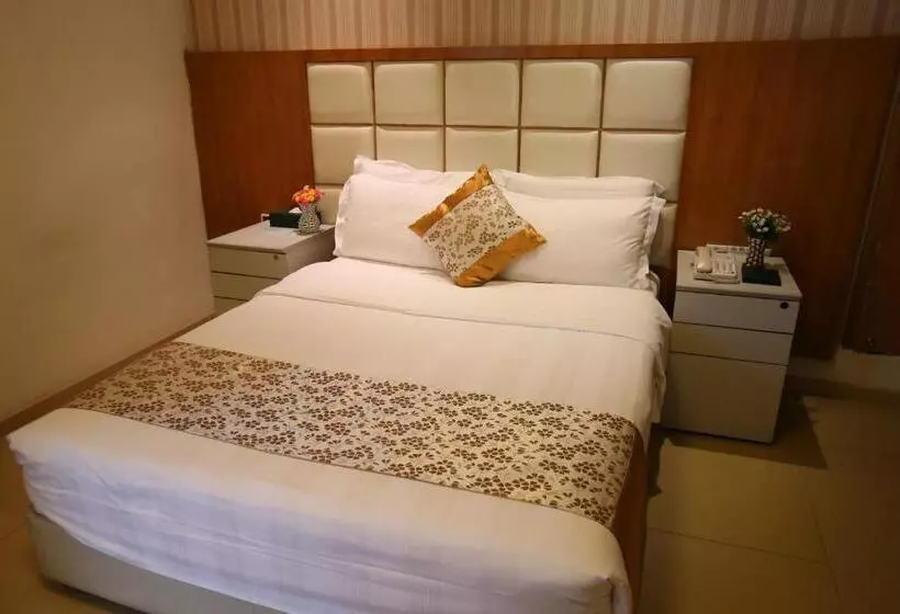 Landscape Fashion Hotel Guangzhou East Station