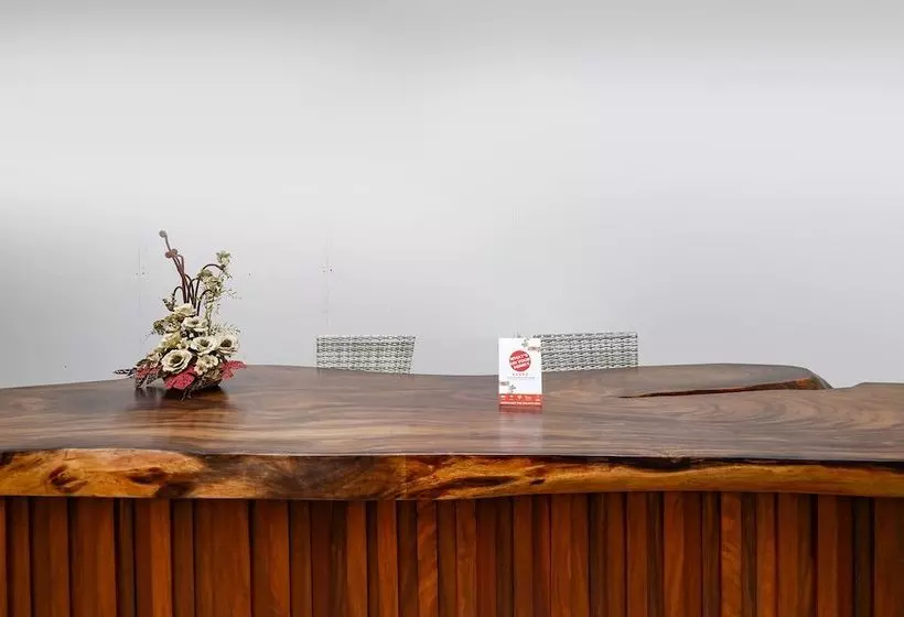 ホテル Jebres House Syariah By Oyo Rooms