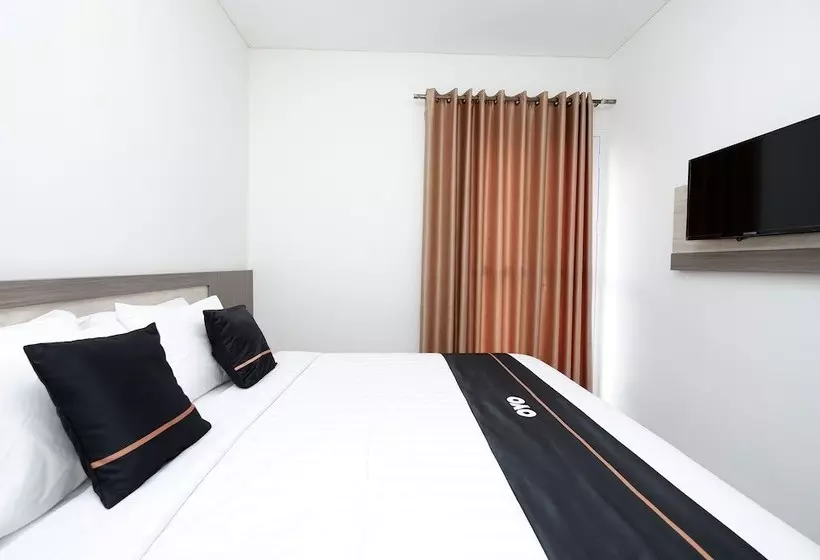 ホテル Jebres House Syariah By Oyo Rooms