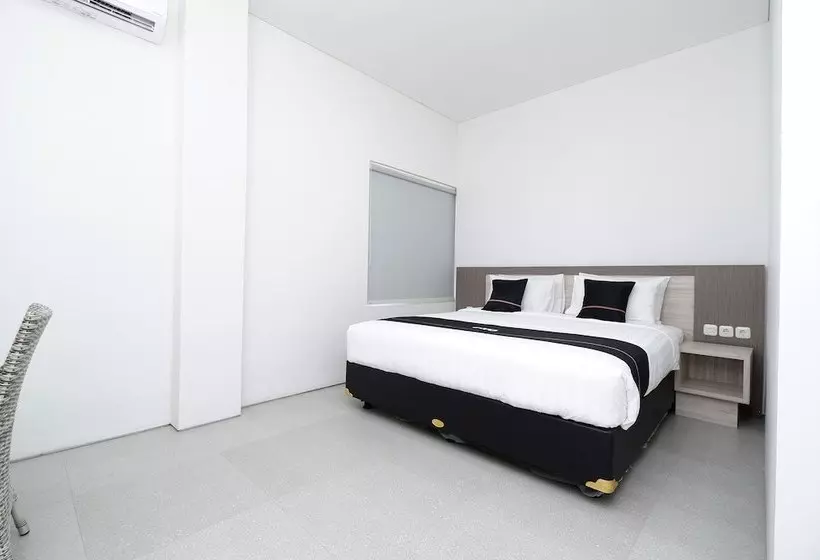 ホテル Jebres House Syariah By Oyo Rooms