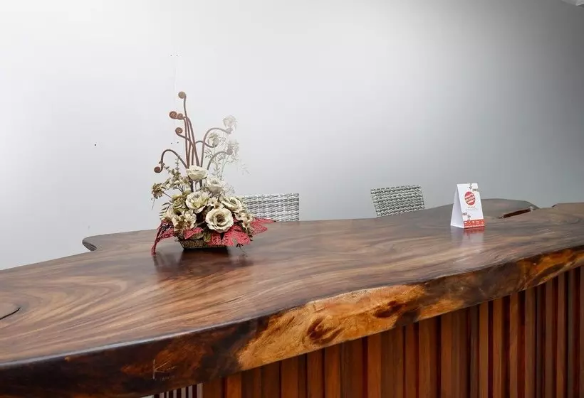ホテル Jebres House Syariah By Oyo Rooms