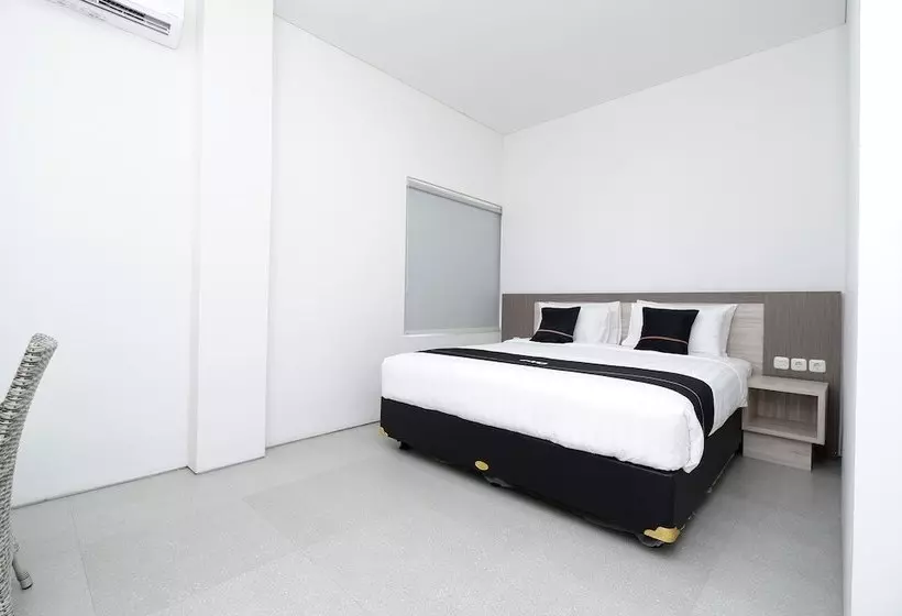 ホテル Jebres House Syariah By Oyo Rooms