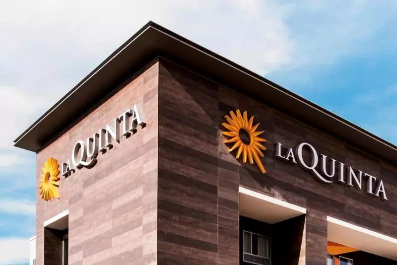 Hotelli La Quinta Inn & Suites By Wyndham Red Oak Tx Ih 35e