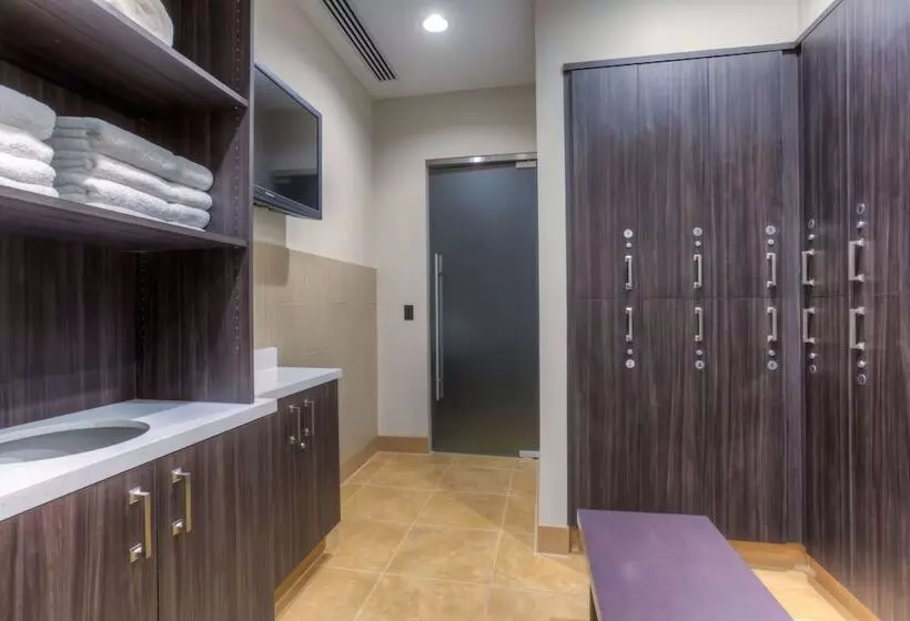 בית מלון כפרי Aliante Casino &