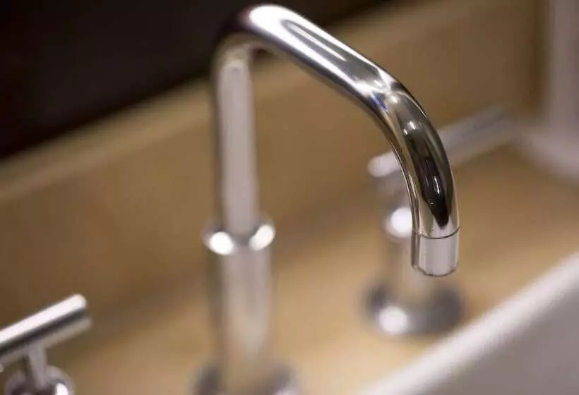 בית מלון כפרי Aliante Casino &