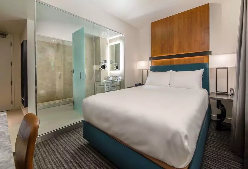 Отель Andaz San Diego, By Hyatt