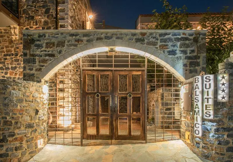 Hotel Balsamico Traditional Suites