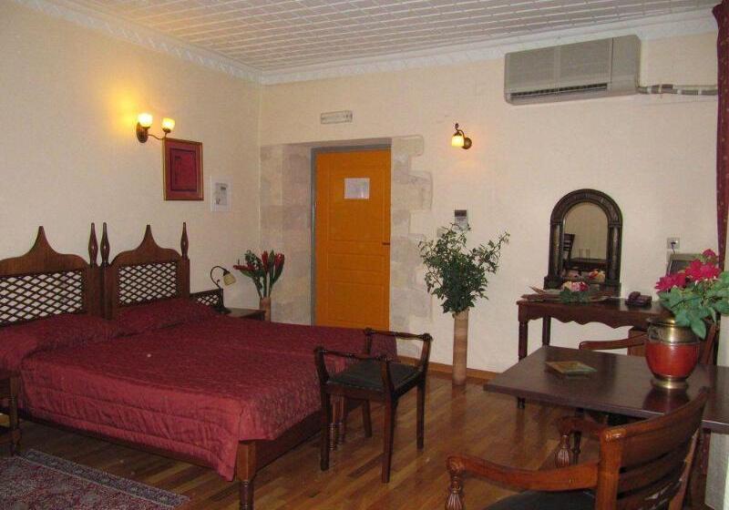 בית מלון כפרי Belmondo