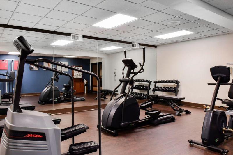 فندق Comfort Suites Downtown Carlisle