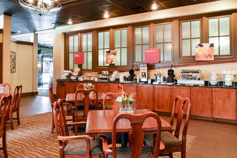 فندق Comfort Suites Downtown Carlisle