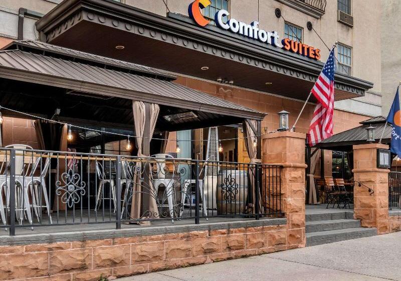 فندق Comfort Suites Downtown Carlisle