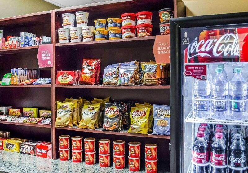 فندق Comfort Suites Downtown Carlisle