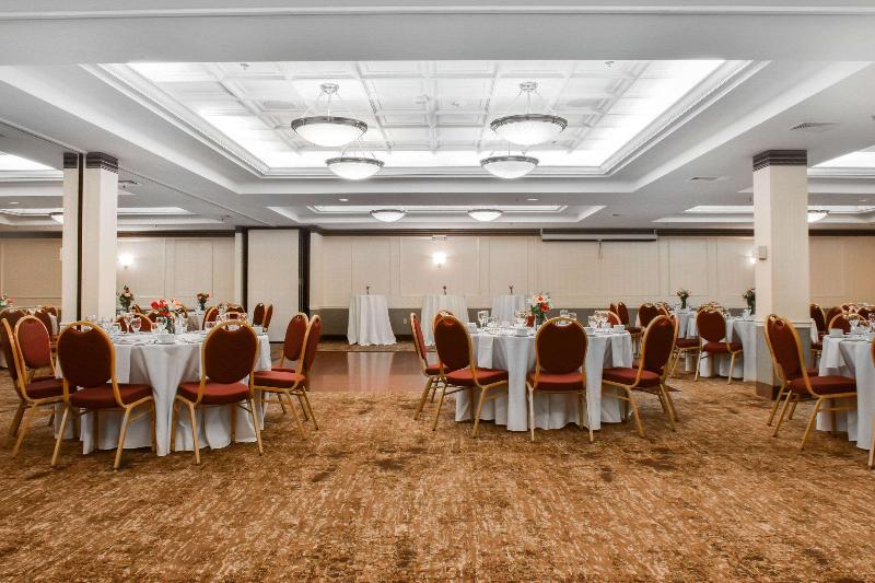 فندق Comfort Suites Downtown Carlisle