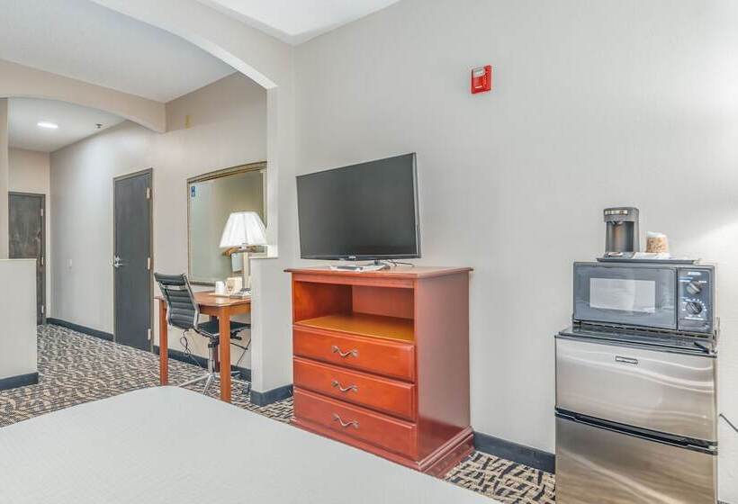 فندق Days Inn By Wyndham Coliseum Montgomery Al