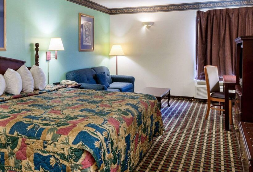 בית מלון כפרי Econo Lodge Near Fort Gregg Adams I 295