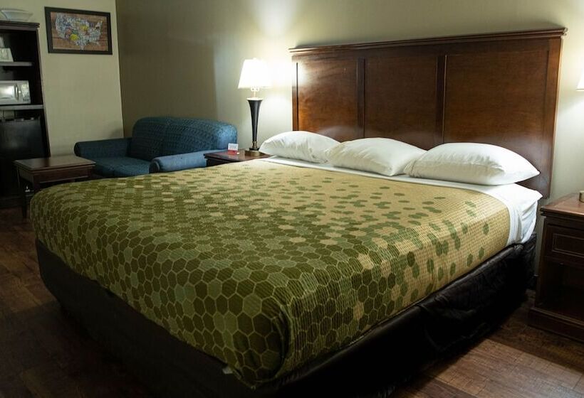 Отель Econo Lodge Near Fort Gregg Adams I 295