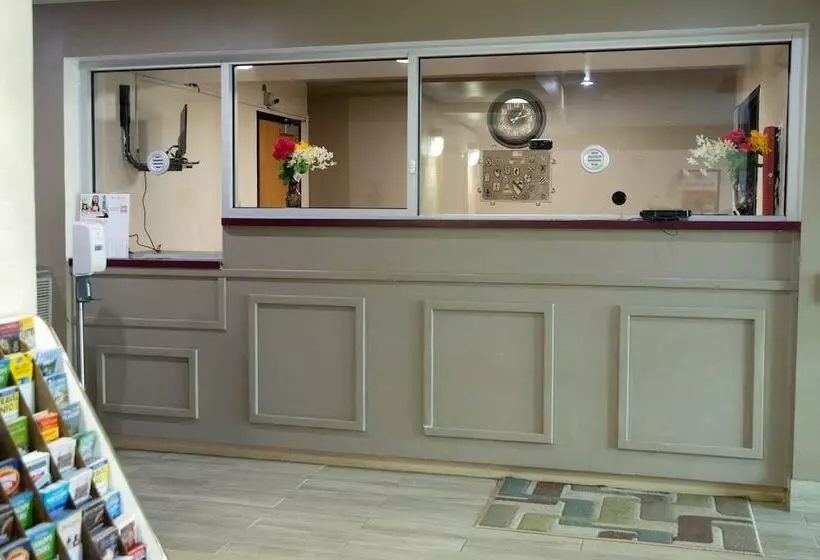 هتل Econo Lodge Near Fort Gregg Adams I 295