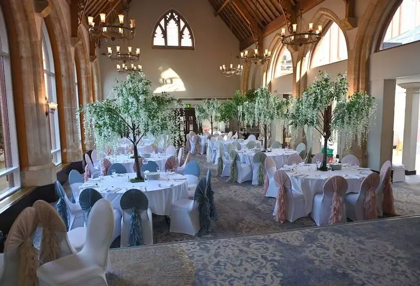 Отель Holiday Inn Bolton Centre, An Ihg