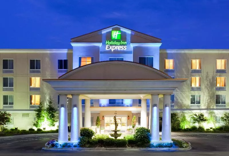 Holiday Inn Express Hotel & Suites   Concord, An Ihg