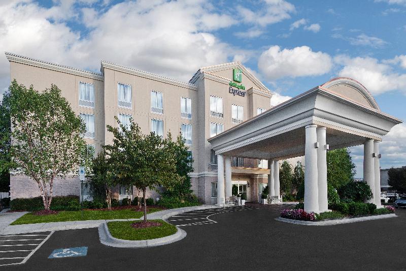 Holiday Inn Express Hotel & Suites Concord, An Ihg