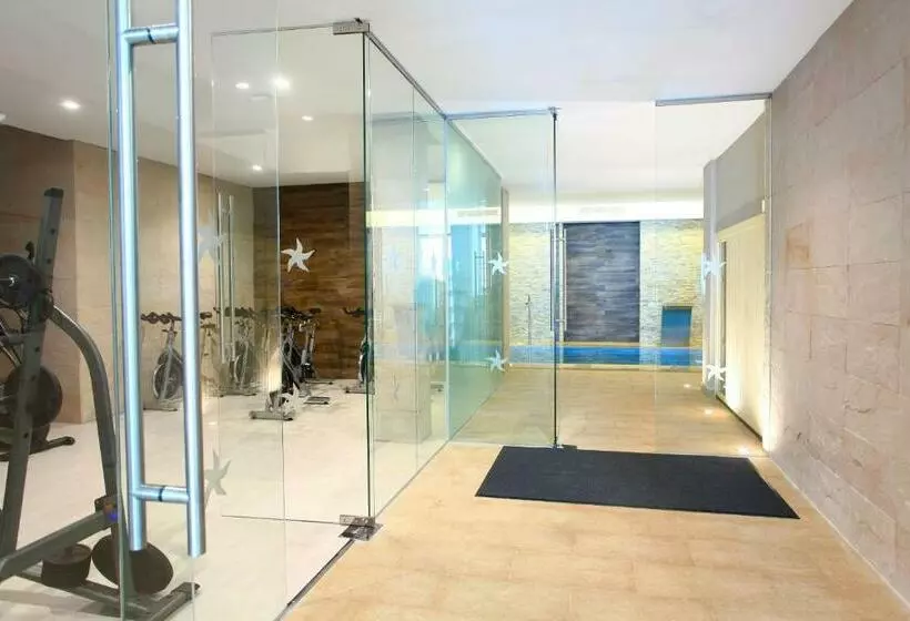 בית מלון כפרי Iberostar Waves Cala Millor - Adults Only