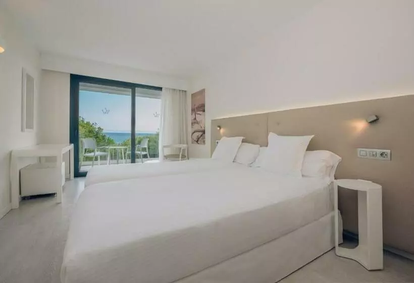 בית מלון כפרי Iberostar Waves Cala Millor - Adults Only