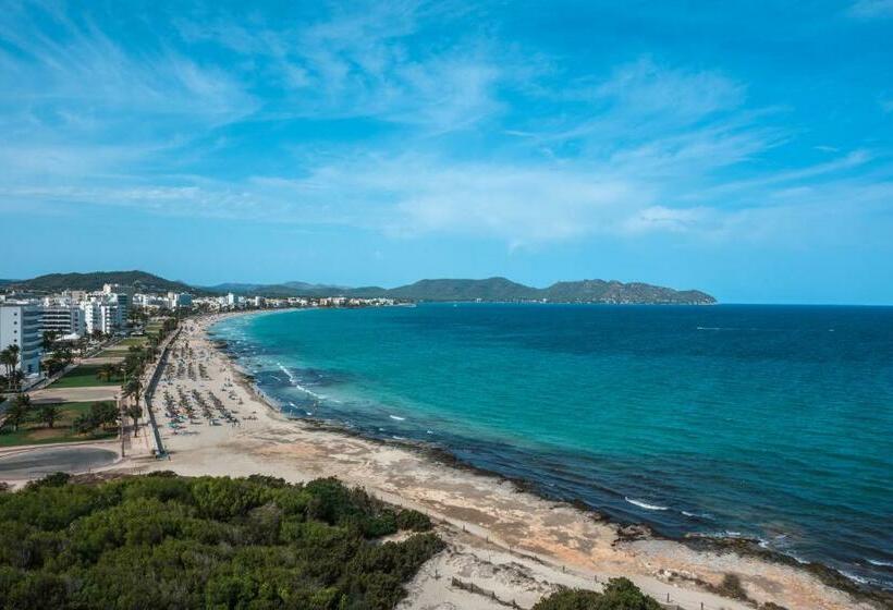 Отель Iberostar Waves Cala Millor - Adults Only