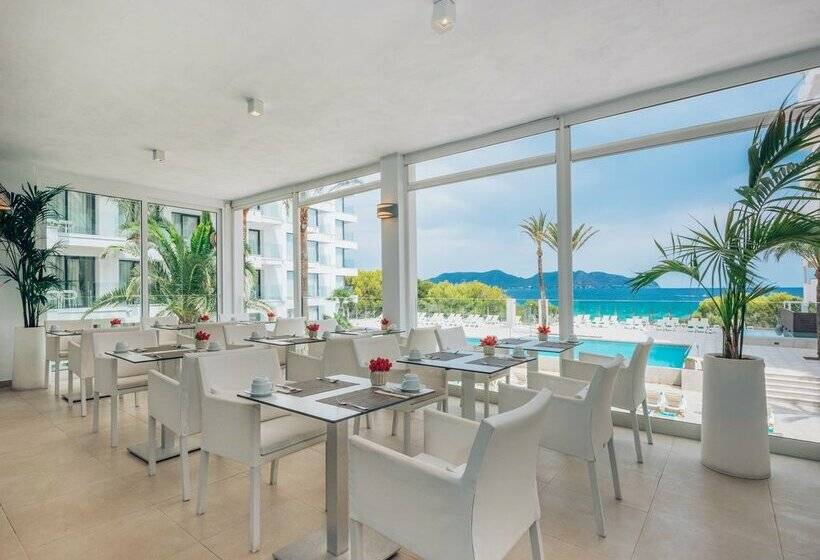 Отель Iberostar Waves Cala Millor - Adults Only